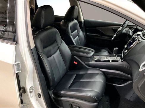 Used 2023 Nissan Murano SV image 7
