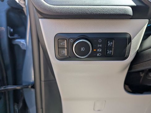 Used 2025 Ford Escape Platinum AWD/4WD image 20