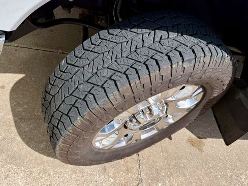 Used 2021 Ford F350 Lariat w/ Chrome Package AWD/4WD image 36