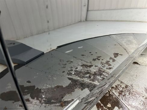 Used 2017 Ford F150 Platinum w/ Technology Package image 30