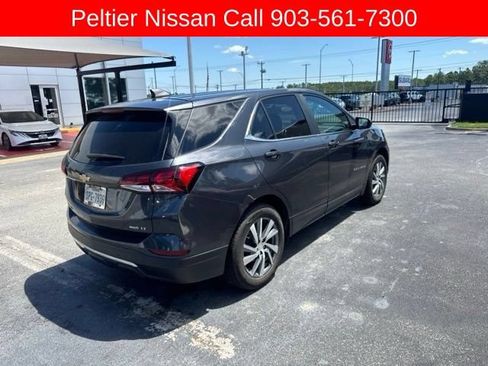 Used 2023 Chevrolet Equinox LT AWD/4WD image 2
