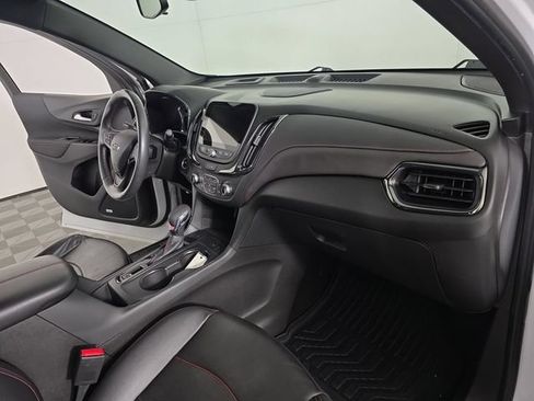 Used 2022 Chevrolet Equinox RS w/ RS Leather Package AWD/4WD image 19