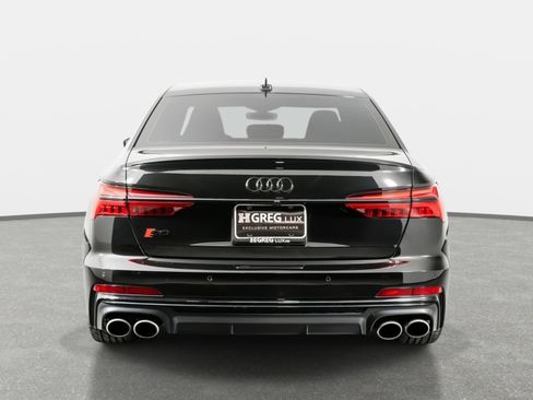Used 2023 Audi S6 Prestige w/ Prestige Package image 11