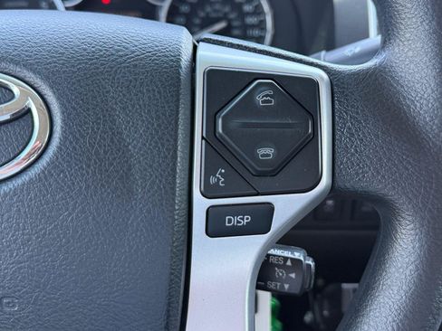 Used 2015 Toyota Tundra SR5 w/ SR5 Upgrade Package RWD image 27