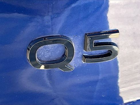Certified 2025 Audi Q5 Premium w/ Convenience Package image 29