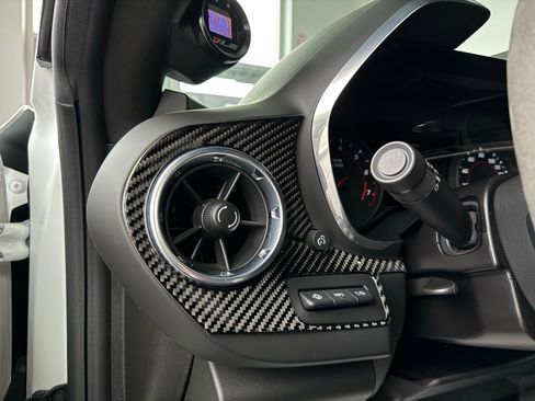 Used 2018 Chevrolet Camaro SS image 38