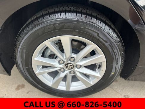 Used 2025 Toyota Camry LE FWD image 6