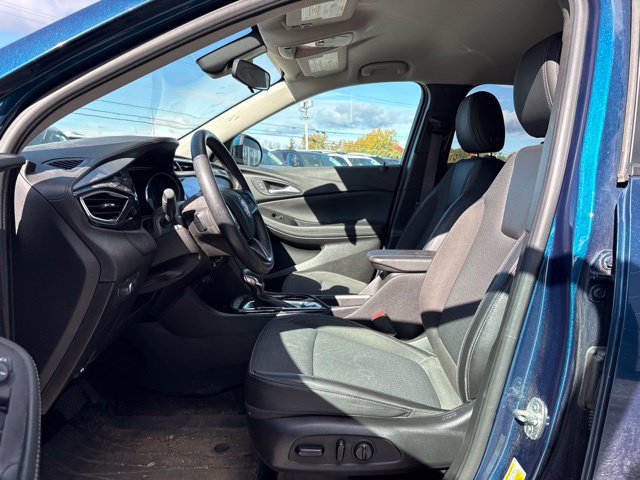 Used 2021 Buick Encore GX Preferred w/ Cold Weather Comfort Package AWD/4WD image 5