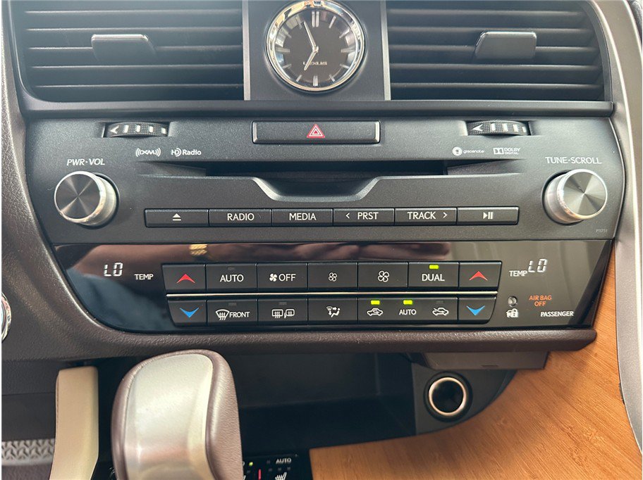 Used 2019 Lexus RX 450h AWD w/ Navigation Package image 32