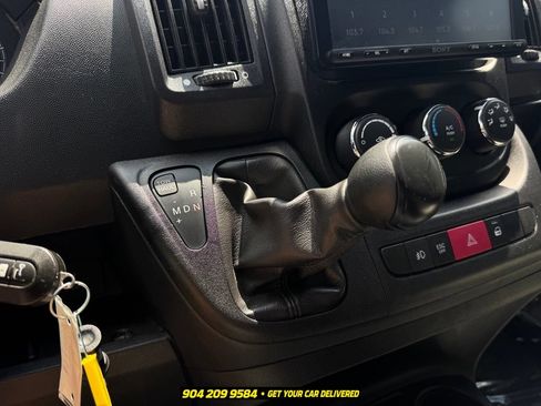 Used 2015 RAM ProMaster 2500 w/ Premium Appearance Group FWD image 19