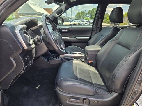 Used 2023 Toyota Tacoma Limited w/ Nightshade Package AWD/4WD image 22