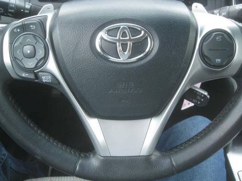 Used 2012 Toyota Camry SE FWD image 20