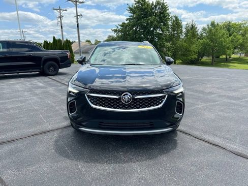 Used 2023 Buick Envision Avenir FWD image 2