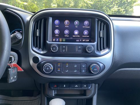 Used 2022 Chevrolet Colorado LT w/ LT Convenience Package RWD image 24