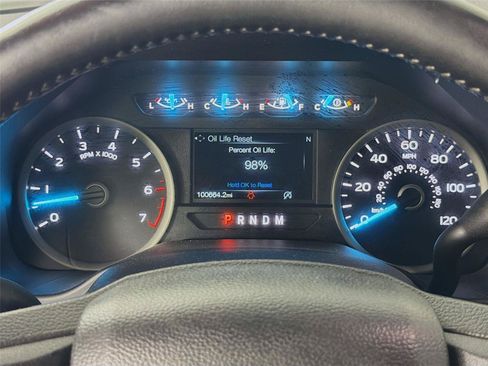 Used 2019 Ford F150 XLT w/ Equipment Group 302A Luxury AWD/4WD image 18