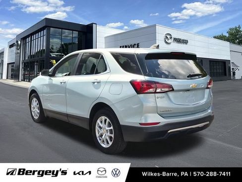 Used 2022 Chevrolet Equinox LT AWD/4WD image 8