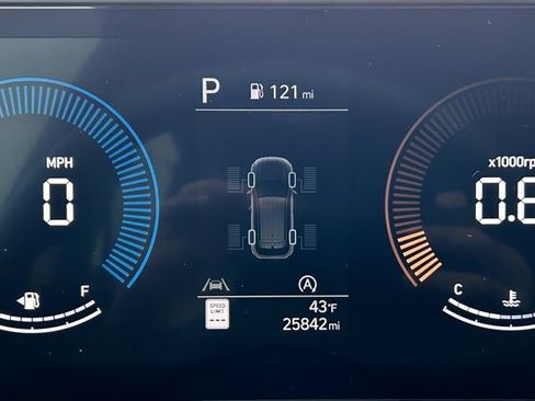 Used 2024 Hyundai Kona SE image 18