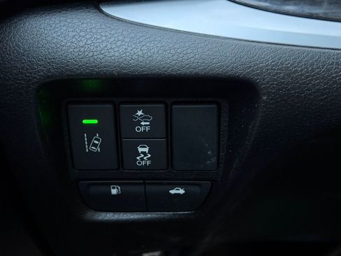 Used 2020 Acura TLX FWD image 40
