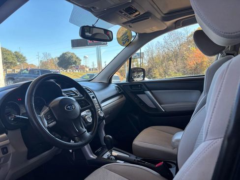 Used 2016 Subaru Forester 2.5i Premium image 7