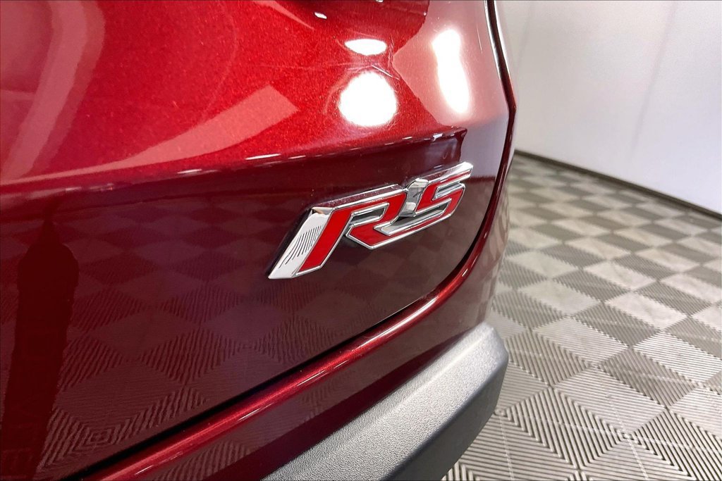 Used 2024 Chevrolet Trax RS FWD image 38