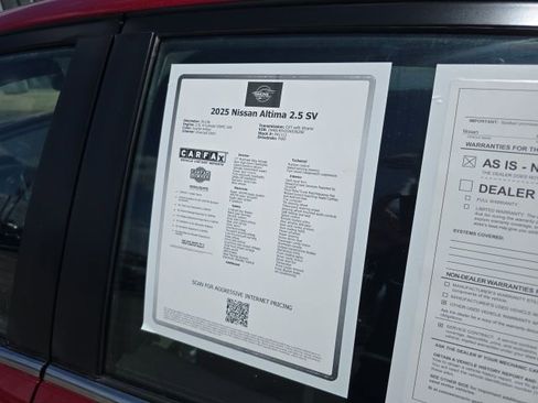 Used 2025 Nissan Altima 2.5 SV FWD image 44