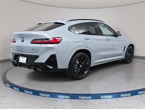 Used 2023 BMW X4 xDrive30i w/ M Sport Package image 6