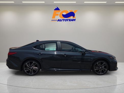 New 2026 Toyota Camry XSE FWD image 5