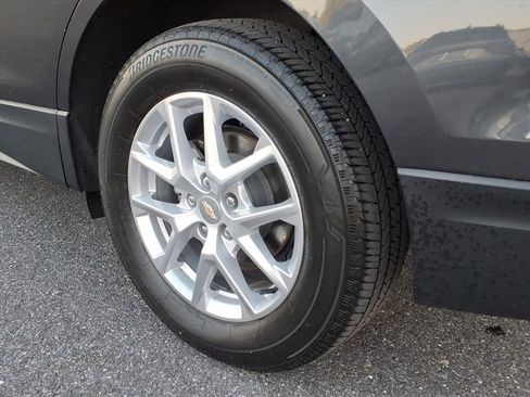 Certified 2023 Chevrolet Equinox LT AWD/4WD image 9