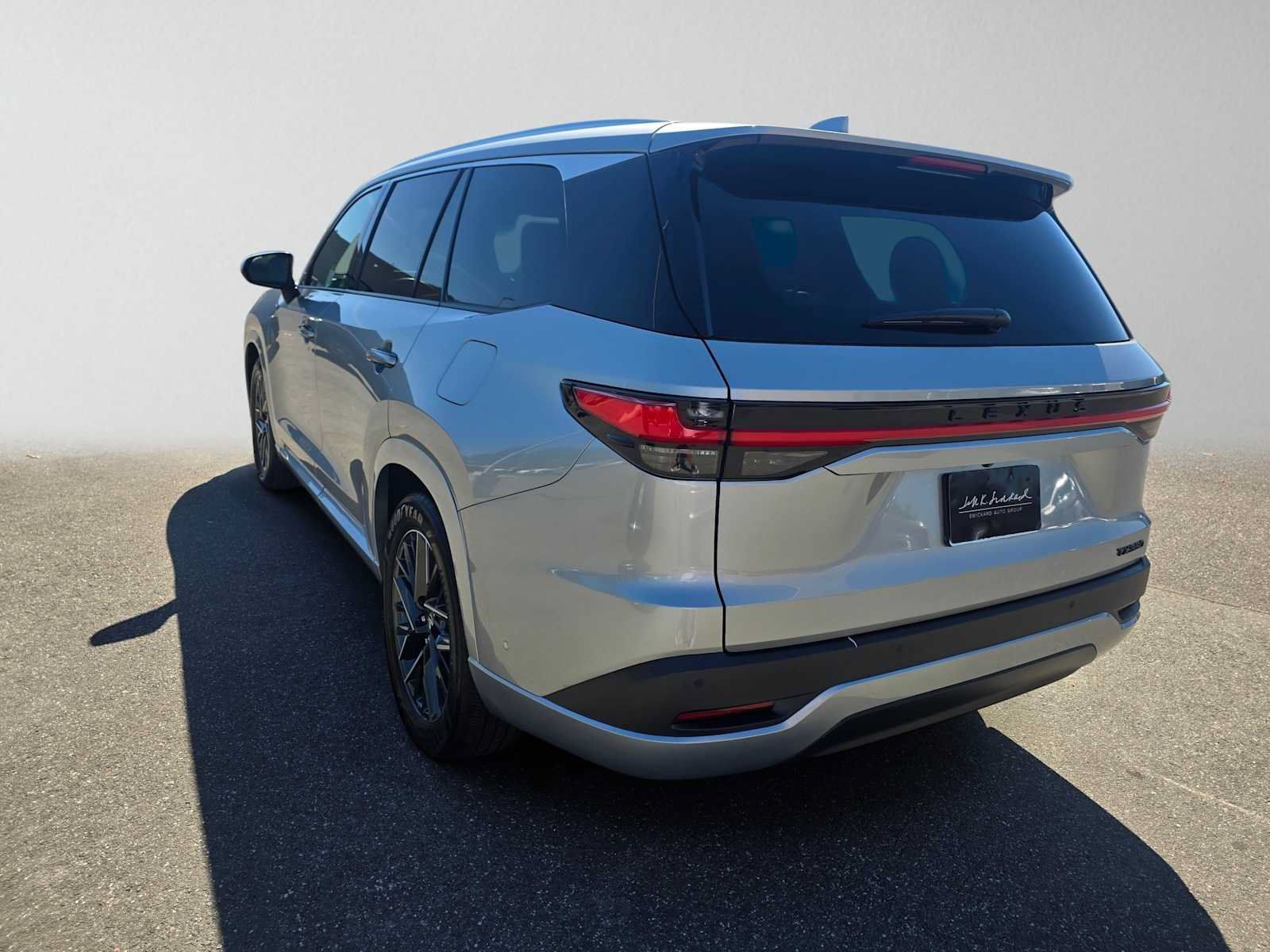 Certified 2025 Lexus TX 350 FWD w/ Technology Package image 5