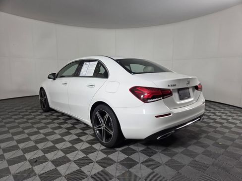 Used 2019 Mercedes-Benz A 220 image 7