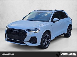 Used 2024 Audi Q3 2.0T Premium Plus video 1