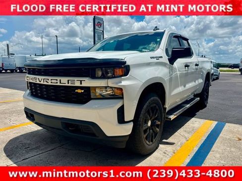 Used 2022 Chevrolet Silverado 1500 Custom AWD/4WD image 10