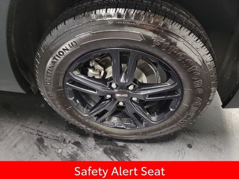 Used 2022 GMC Terrain AT4 AWD/4WD image 12