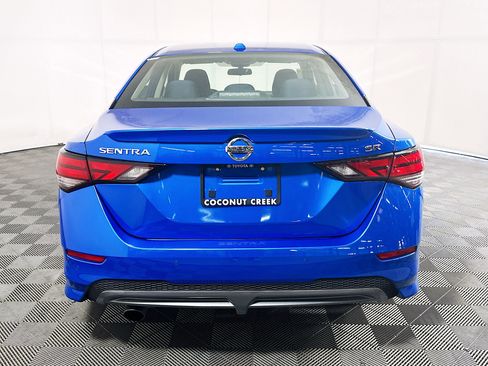 Used 2022 Nissan Sentra SR FWD image 4
