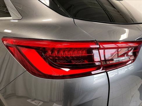Used 2020 INFINITI QX50 Luxe w/ Navigation Package AWD/4WD image 35