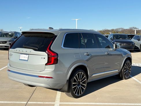 New 2026 Volvo XC90 B5 Ultra w/ Protection Package Premier image 6