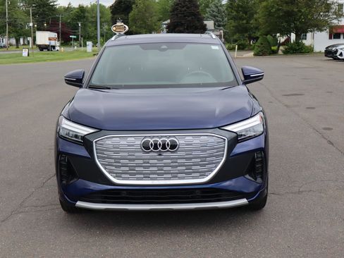 Used 2022 Audi Q4 e-tron Premium Plus AWD/4WD image 2