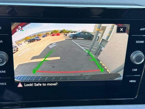 New 2025 Volkswagen Jetta SE image 16