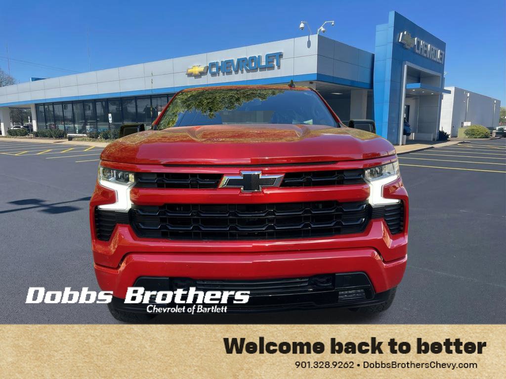 Used 2022 Chevrolet Silverado 1500 RST w/ Z71 Off-Road Package AWD/4WD image 4
