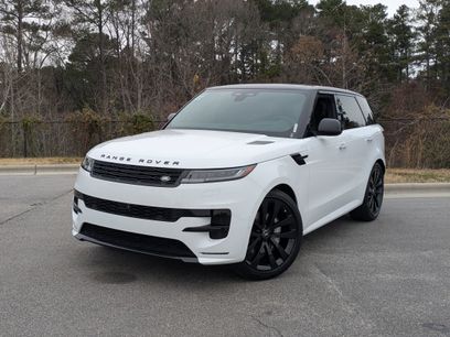 New 2025 Land Rover Range Rover Sport Dynamic SE