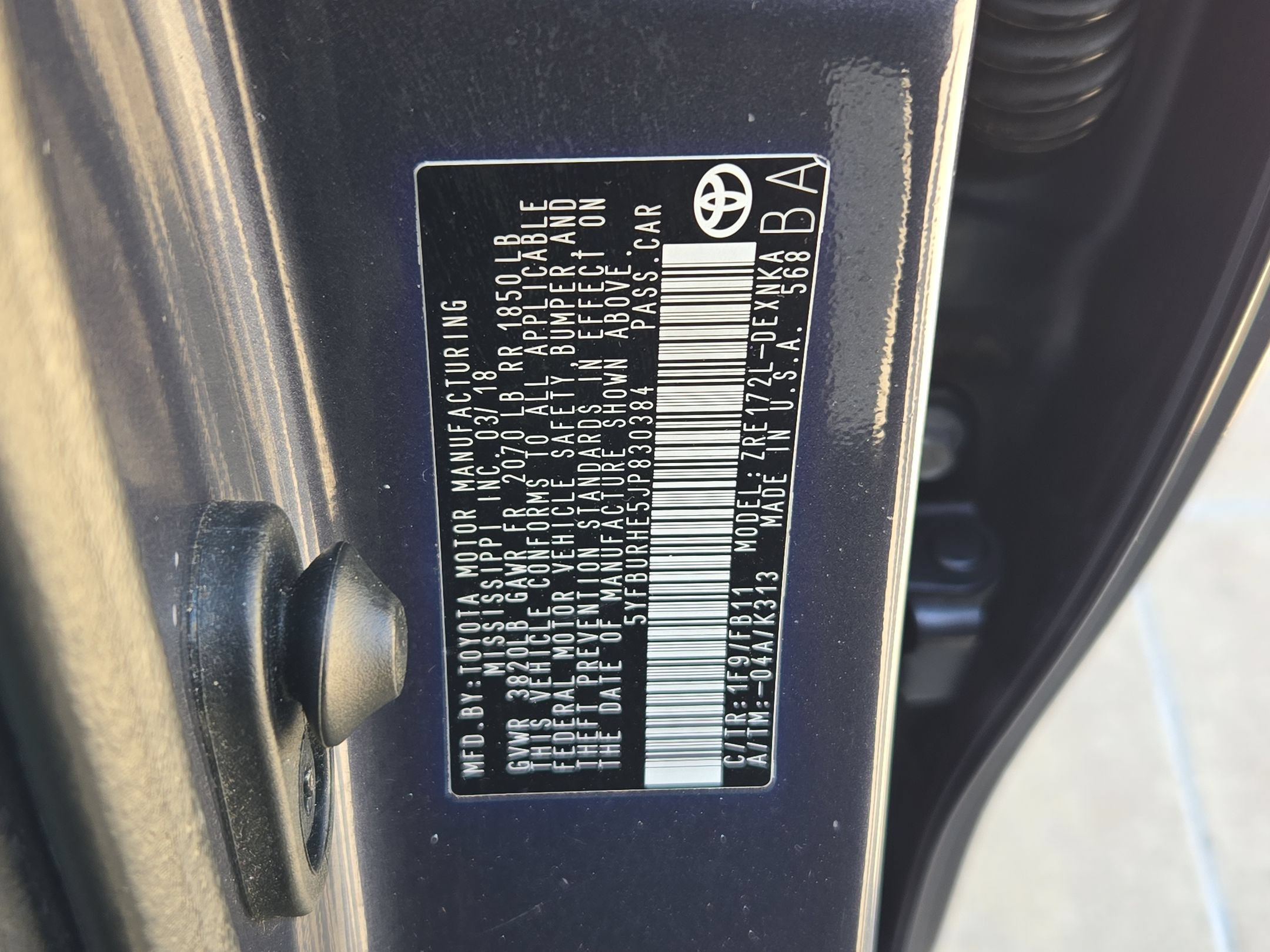 Used 2018 Toyota Corolla LE FWD image 32
