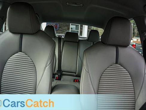 Used 2023 Toyota Camry SE image 21