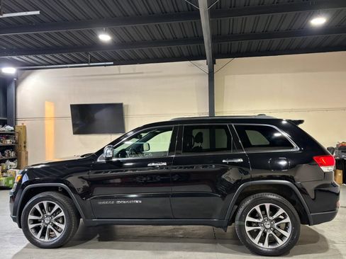 Used 2018 Jeep Grand Cherokee Limited w/ Luxury Group II AWD/4WD image 5
