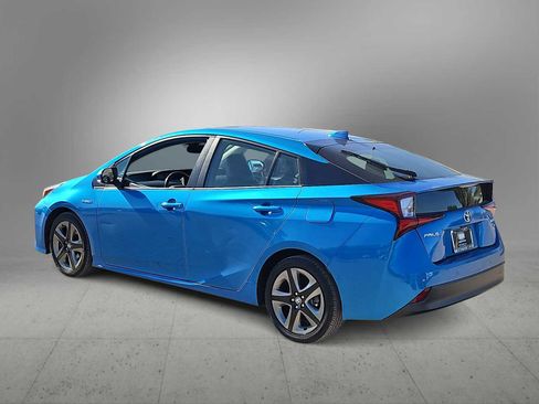 Used 2022 Toyota Prius XLE image 6