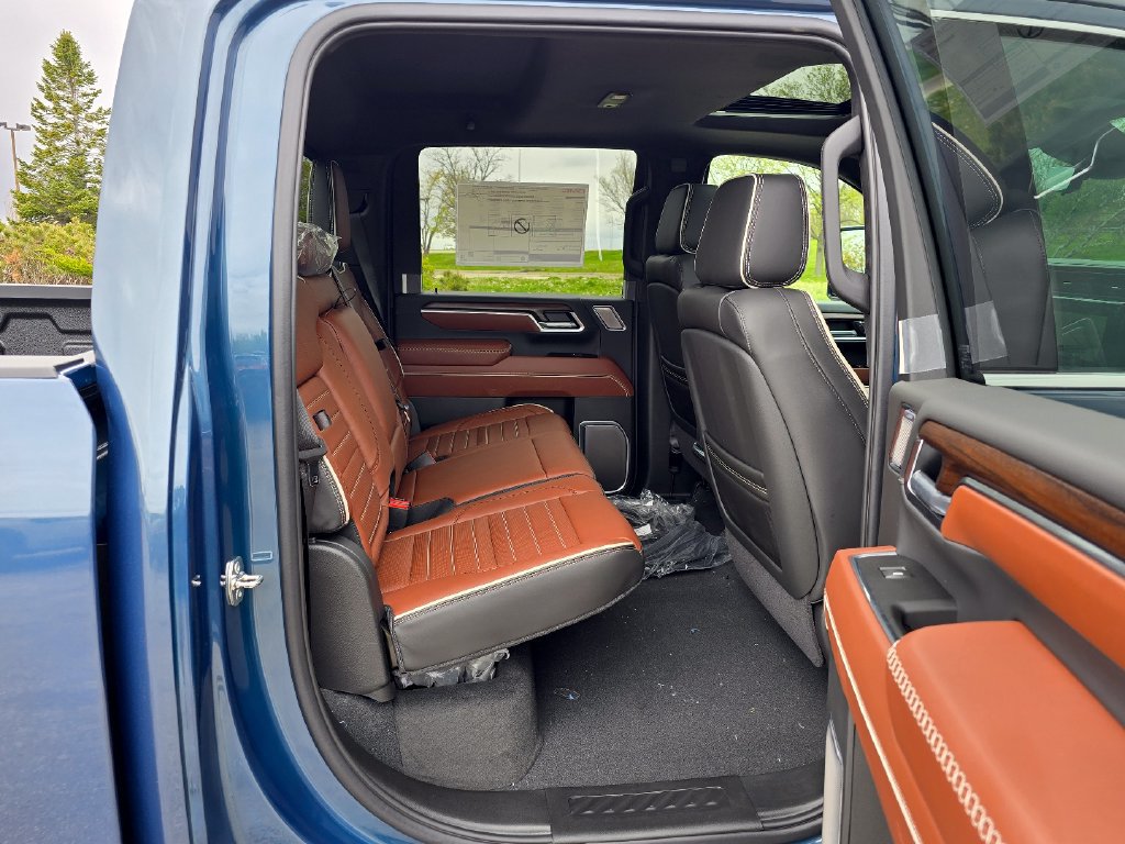 New 2026 GMC Sierra 2500 Denali Ultimate w/ Snow Plow Prep/Camper Package AWD/4WD image 32