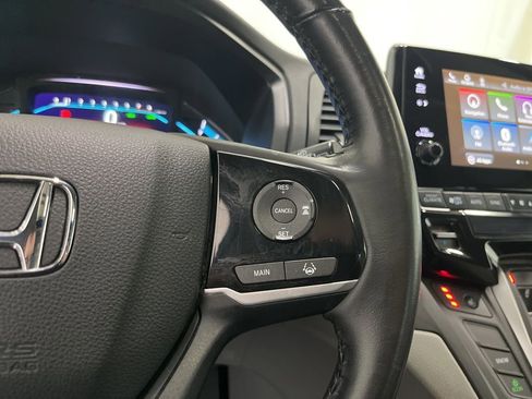 Used 2019 Honda Odyssey EX-L image 8