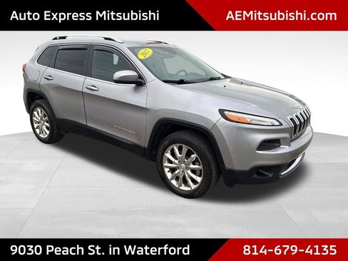 Used 2017 Jeep Cherokee Limited AWD/4WD image 1