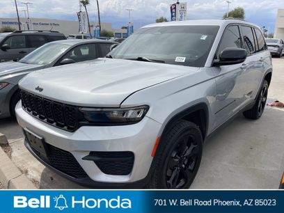 Used 2022 Jeep Grand Cherokee Altitude
