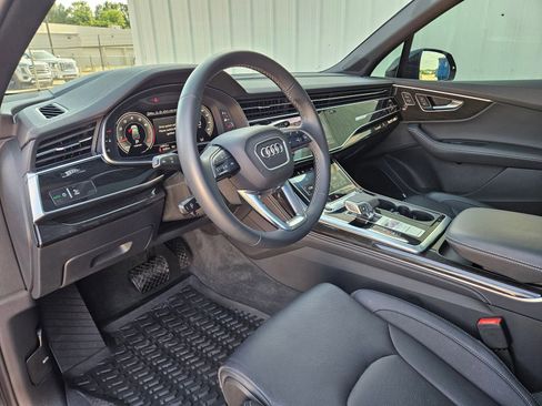 Used 2025 Audi Q7 3.0T Prestige AWD/4WD image 10