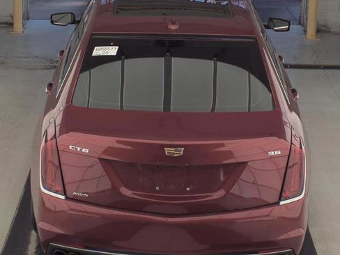Used 2018 Cadillac CT6 Luxury image 10